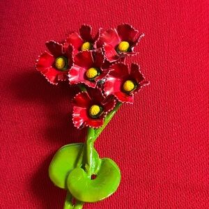 4/$50 vintage 1970 Red and Green Floral Brooch 🌹